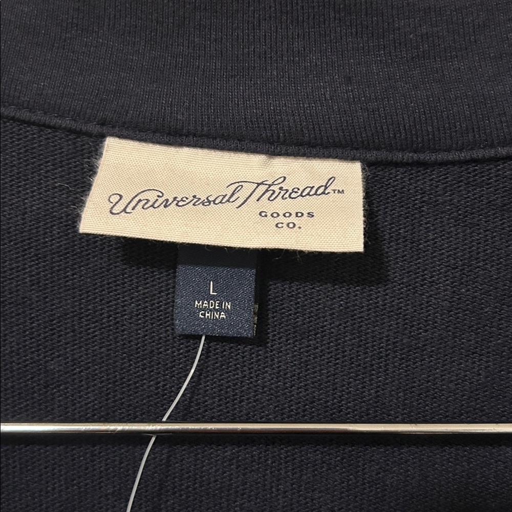 Universal Thread Navy Knit Top - Picture 3 of 11